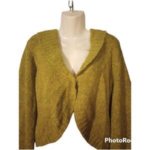 Cropped bright olive green acrylic sweater with hidden front button
